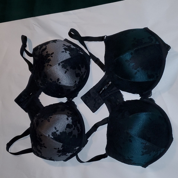 torrid Other - Set of Torrid Bras